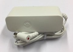 12V 2.5A AC/DC ADAPTÖR , PRİZ MODELİ Ucu:2.5mm L-Tipi LED'li (BEYAZ)