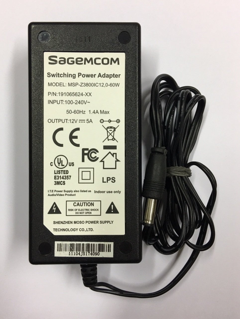 12V 5A AC/DC SMPS ADAPTÖR , MASA ÜSTÜ MODELİ Ucu: 2.5mm (SİYAH)