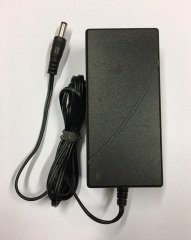 12V 3.8A AC/DC SMPS ADAPTÖR , MASA ÜSTÜ MODELİ , Ucu: 2.5mm (SİYAH)