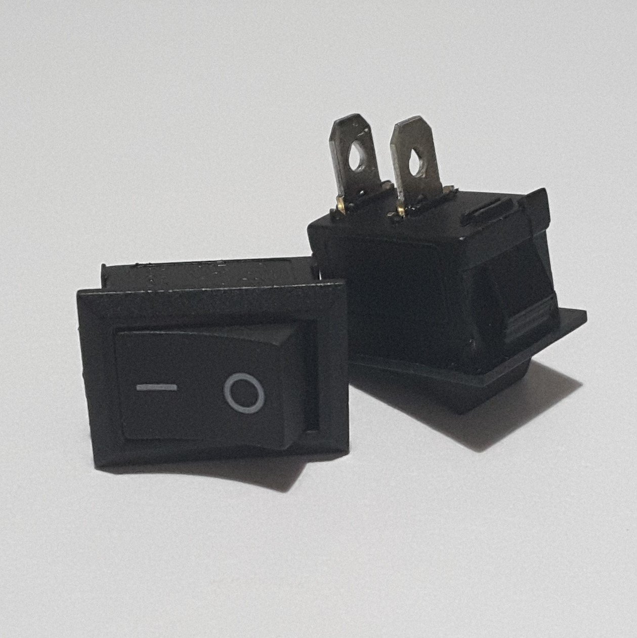 ON - OFF ANAHTAR - IŞIKSIZ , 2 PİN , ( IC-120 ) --------- ( 5 ADETLİK PAKET )