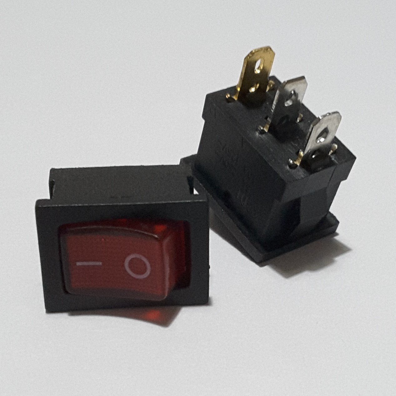 ON - OFF ANAHTAR , IŞIKLI , 3 PİN  ( IC-118 ) ------------- ( 5 ADETLİK PAKET )