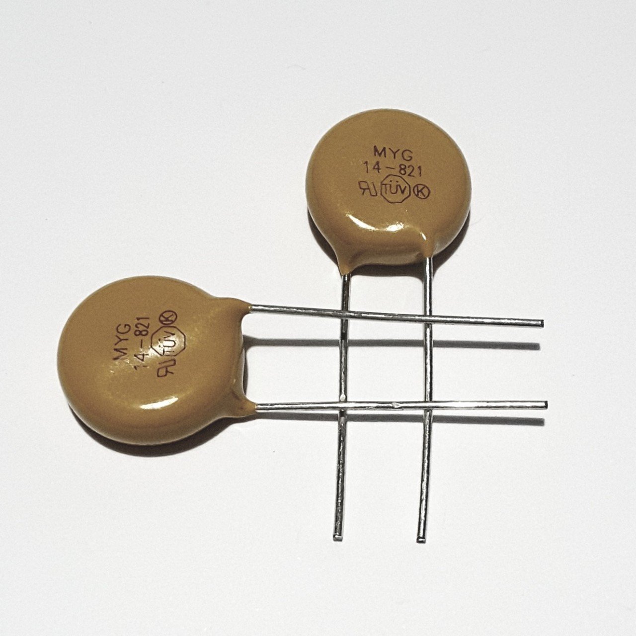 14mm 510VAC VARİSTÖR - 821K ( 5 ADETLİK PAKET )