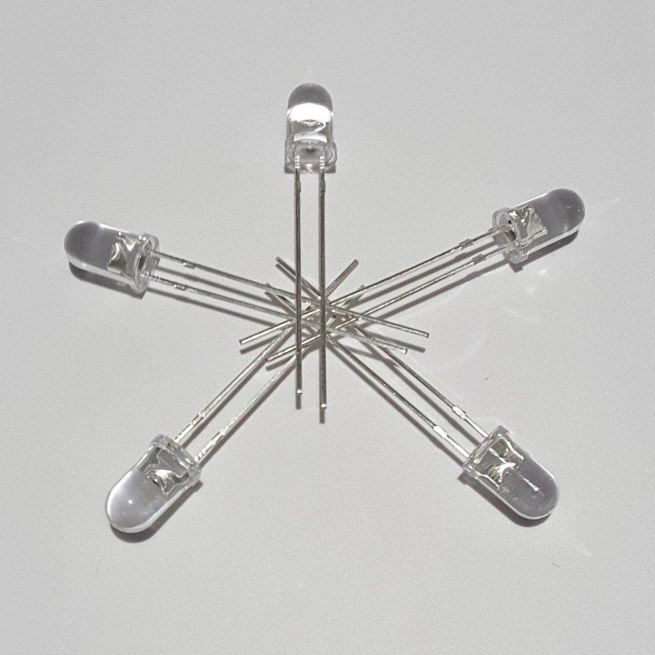 5mm ŞEFFAF LED - BEYAZ ( 50 ADETLİK PAKET )