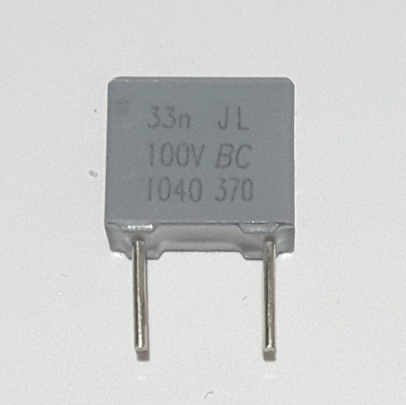 33 NF 100V , 5mm , Kutu Tipi ( 25 ADETLİK PAKET )