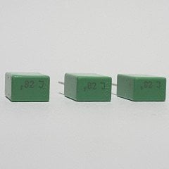 820 NF 63V , 5mm , Kutu Tipi ( 10 ADETLİK PAKET )