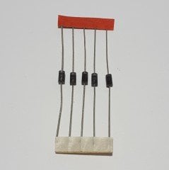 1N4001 DİYOT ( 50 ADETLİK PAKET ) 