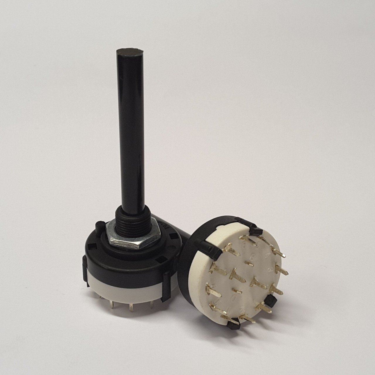 2 x 6 KOMÜTATÖR - PCB TİPİ