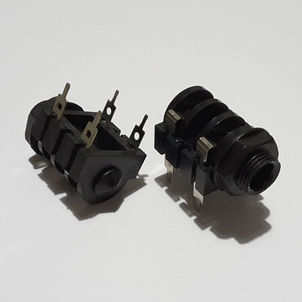 6.3mm MONO JAK Dişi Şase Tip ( 5 ADETLİK PAKET )