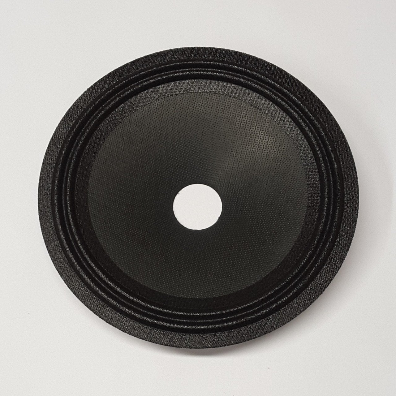 16CM HOPARLÖR KAĞIDI ( SİYAH ) DELİK ÇAPI: 2.7CM , DERİNLİK: 3CM