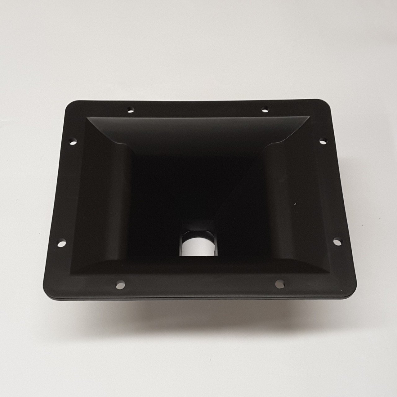 SWL-005 , PLASTİK HORN 15.5cm x 19.5cm