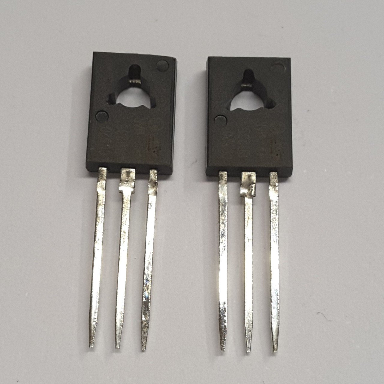 BD235 ( 10 ADETLİK PAKET )