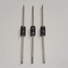 SB330 - 3A 100V Schottky Diyot ( 10 ADETLİK PAKET )